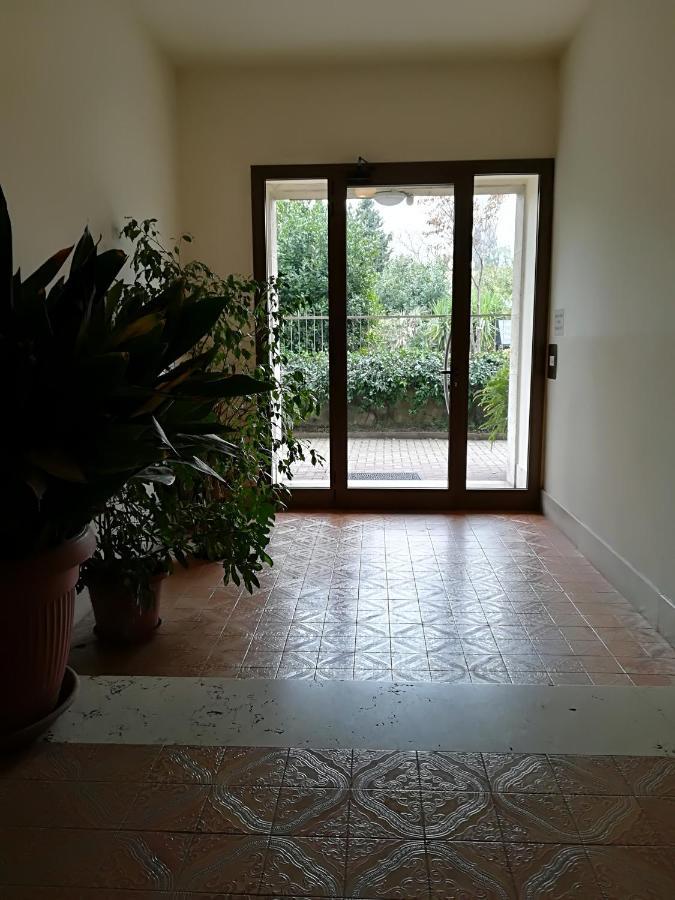 Sweet Irene Deluxe Apartment Bardolino Bagian luar foto