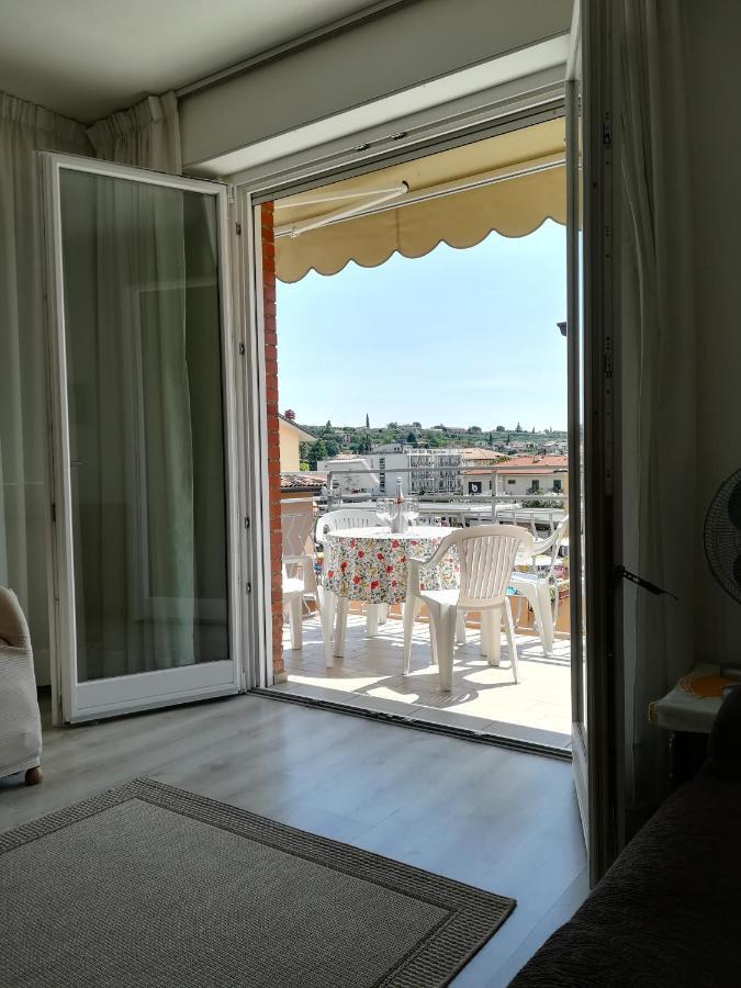 Sweet Irene Deluxe Apartment Bardolino Bagian luar foto